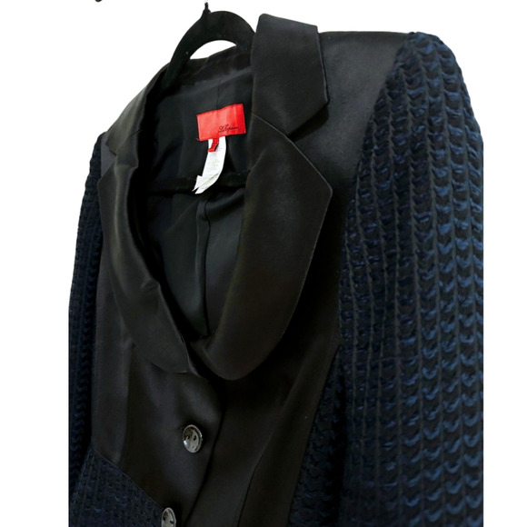 Les Copains Women's Blue Black Satin Three Button Knit Blazer US 12 Size 44 - Picture 3 of 12